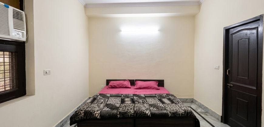 4BHK for Working Professionals – Sector 39 Gurgaon