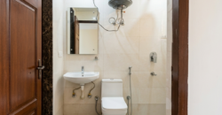 5BHK Floor for Working Professionals – DLF Phase 2, Sector 25 Gurgaon