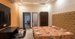 5BHK Floor for Working Professionals – DLF Phase 2, Sector 25 Gurgaon
