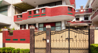 4BHK Duplex Villa for Working Professionals – Sector 25 Gurgaon