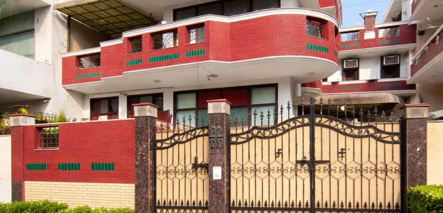 4BHK Duplex Villa for Working Professionals – Sector 25 Gurgaon