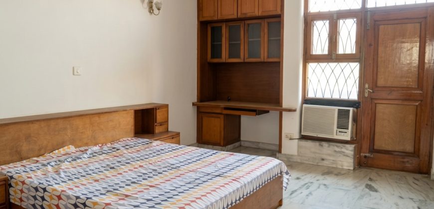 4BHK Duplex Villa for Working Professionals – Sector 25 Gurgaon