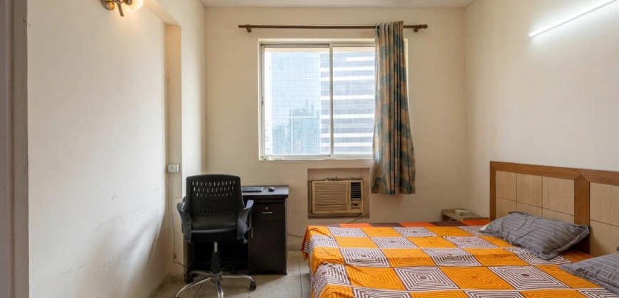 Premium 4BHK Flat for Working Professionals – DLF Belvedere Park, Gurgaon
