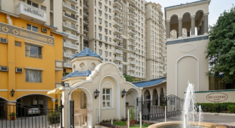 Premium 4BHK Flat for Working Professionals – DLF Belvedere Park, Gurgaon