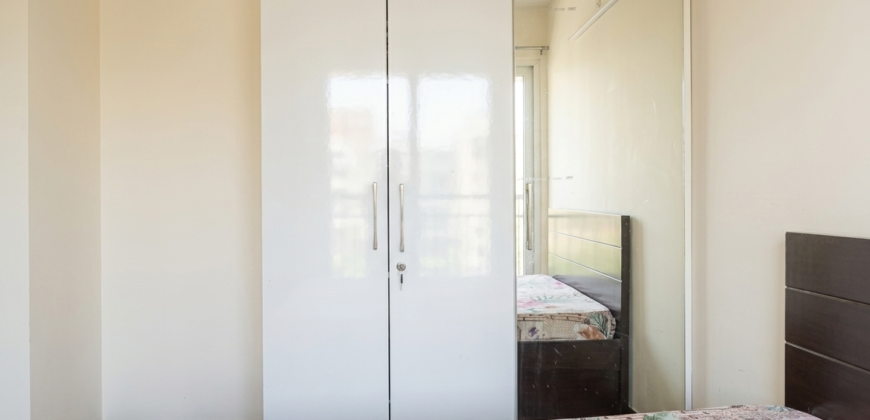 Premium 4BHK Flat for Working Professionals – DLF Belvedere Park, Gurgaon