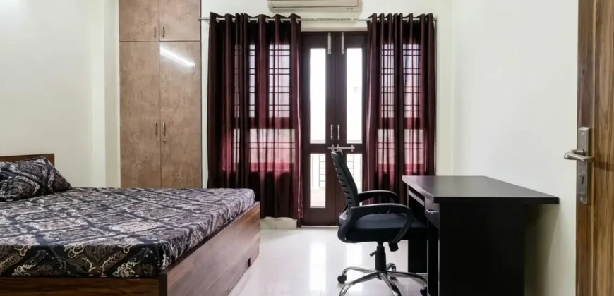 Premium 3BHK Floor for Working Professionals – Sector 52 Gurgaon